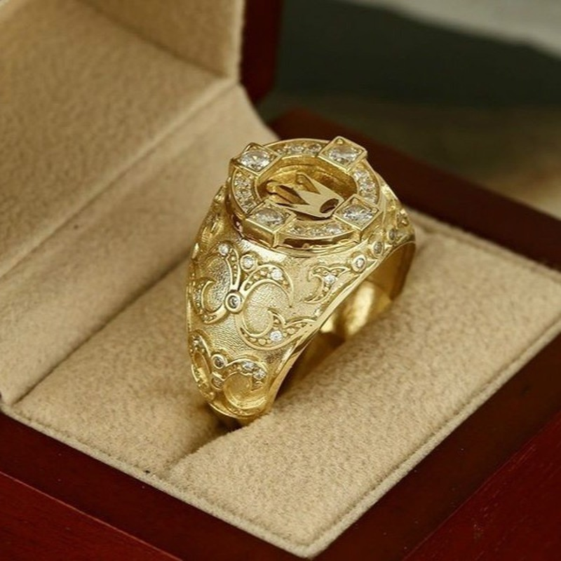 Classic Gold Color Rings for Men Gold Colors Inlaid with White Zircon .