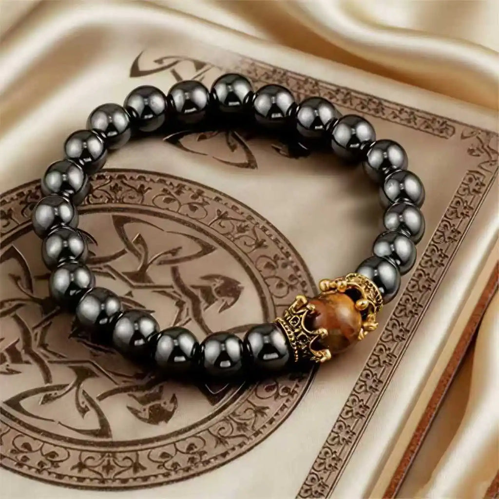 Men's Stylish Natural Stone Bracelet Vintage Crown Symbol of Power