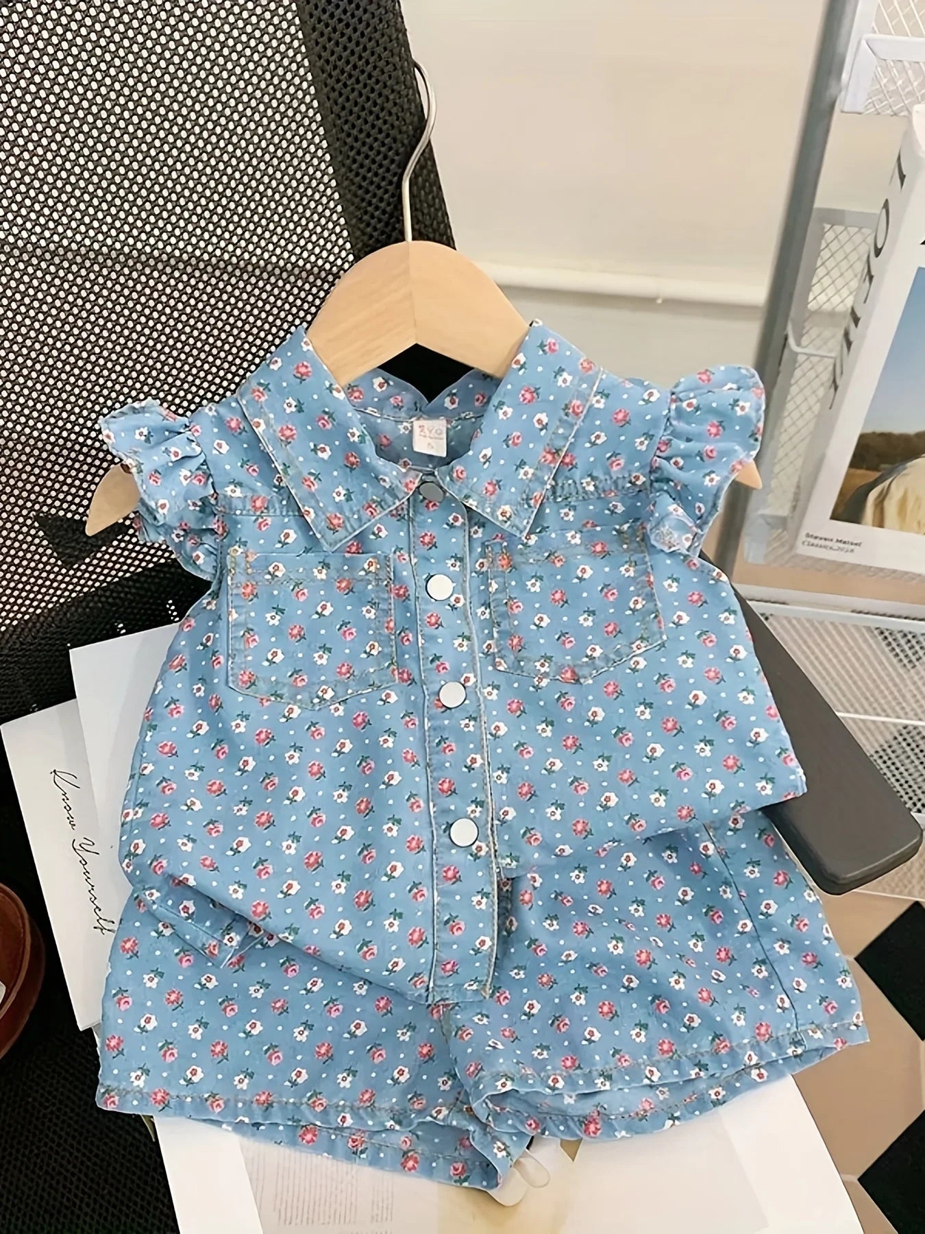 2025 Summer New Foreign-style Thin Section Fly Sleeve Floral Print Short-sleeved Shorts Set, Baby Girl Summer Two-piece Suit