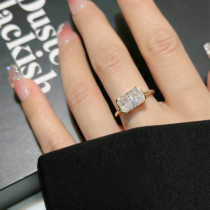 IceCube Luxe Ring