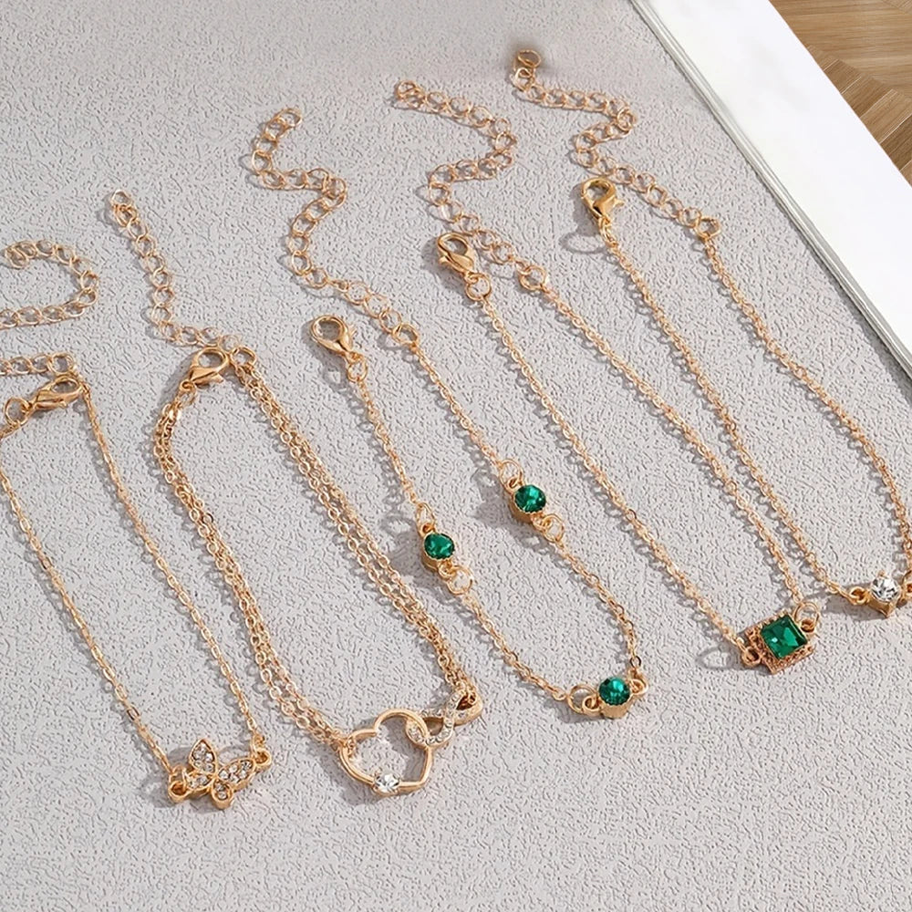 Eterna Set -5pcs Vintage-Inspired Bracelet Set with Sparkling Rhinestones -