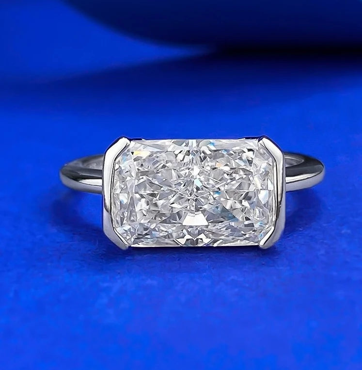 IceCube Luxe Ring