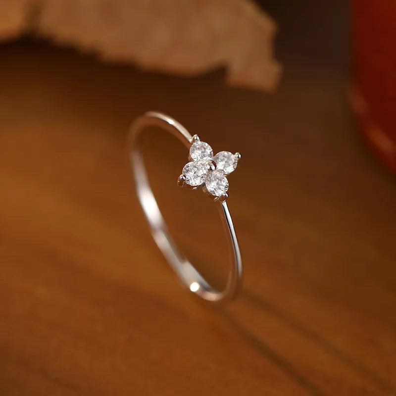 925 Thai Silver Inlaid Four Leaves Clover Zirconia Flower Ring for Women Simple Elegant