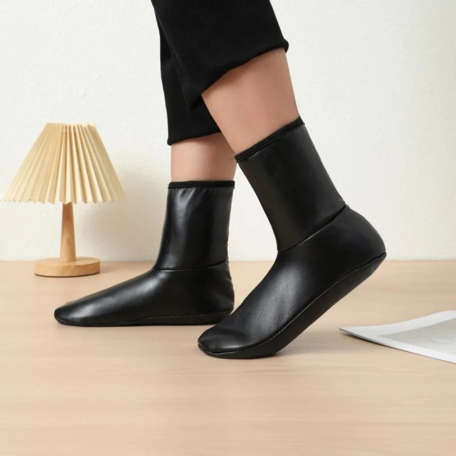 1 Pair of Medium Tube Thick Warm Socks for Men and Women, High Tube Indoor Leather Socks, Waterproof Floor Socks