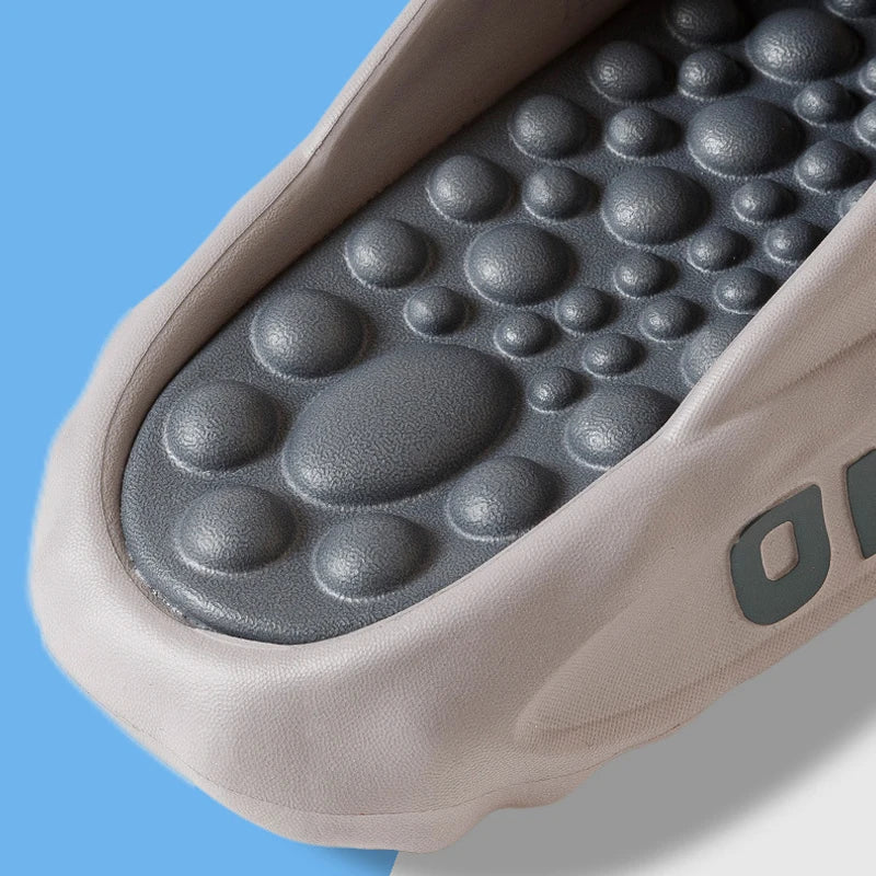 Summer New Slippers For Men Women Outdoor Non-slip Beach Sandals Soft Comfortable EVA Platform Slippers Home Bath Slides