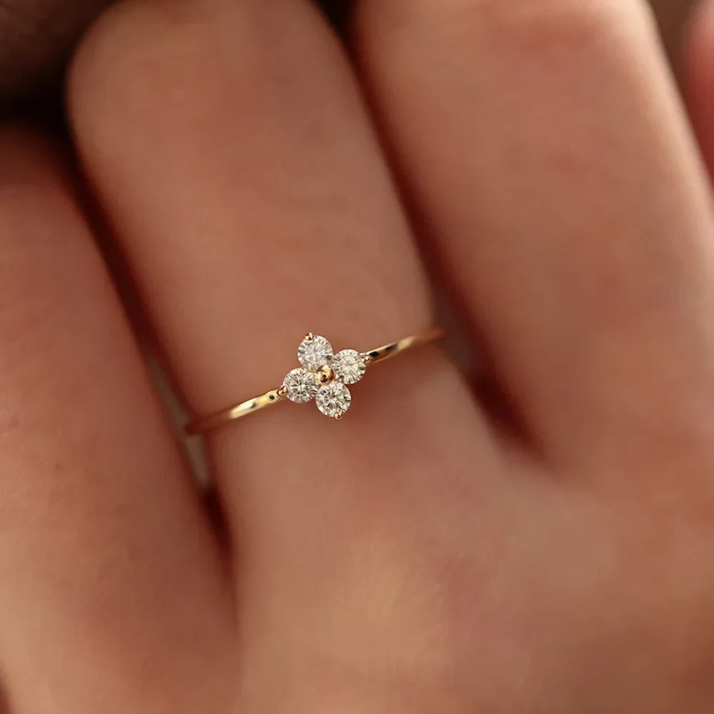 925 Thai Silver Inlaid Four Leaves Clover Zirconia Flower Ring for Women Simple Elegant