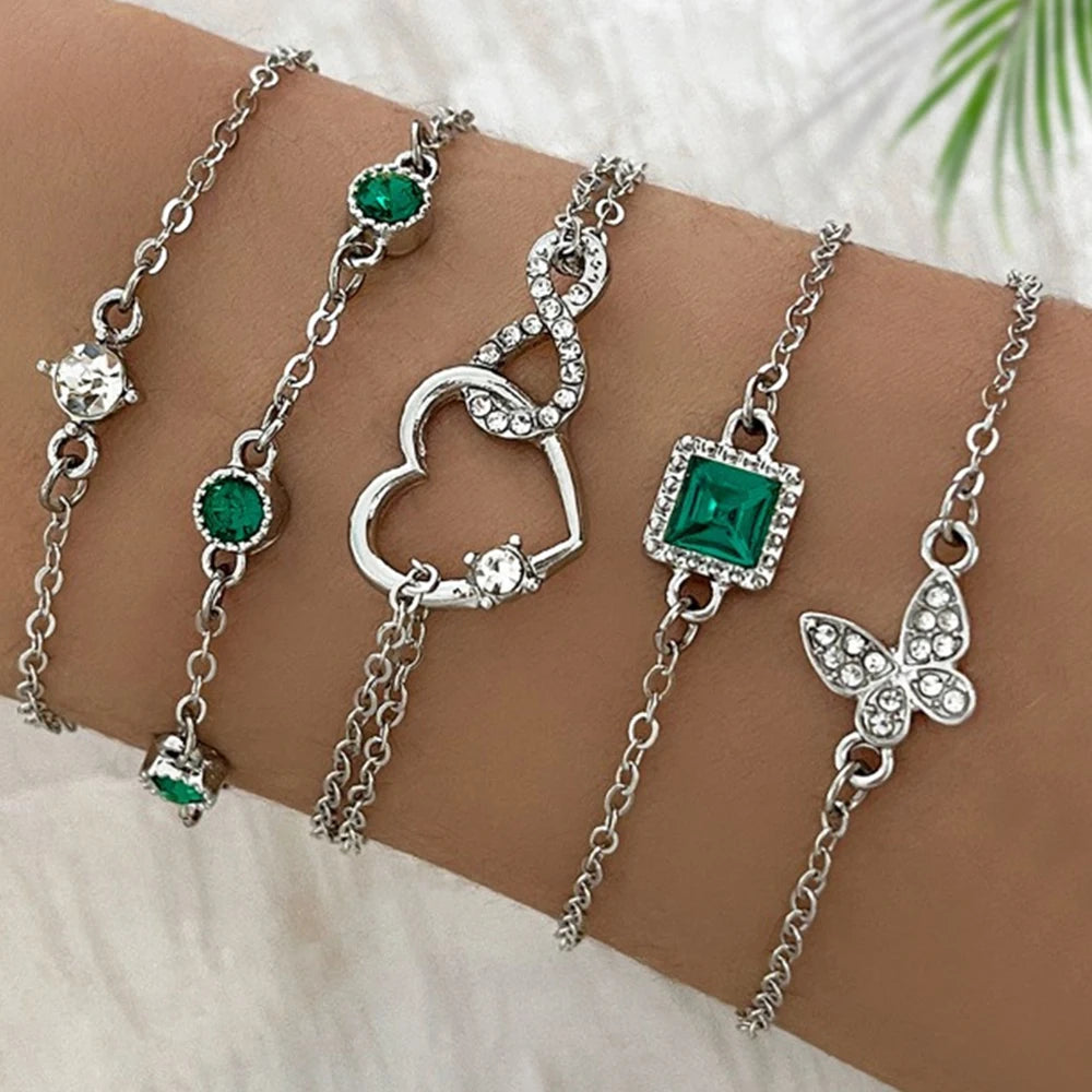 Eterna Set -5pcs Vintage-Inspired Bracelet Set with Sparkling Rhinestones -